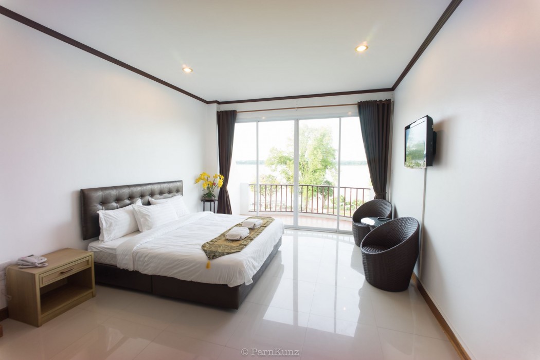 Vieng Khong Hotel 24/100