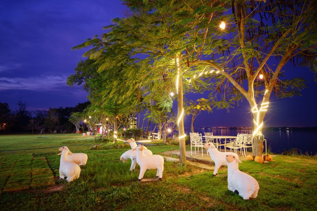 Vieng Khong Hotel 43/100
