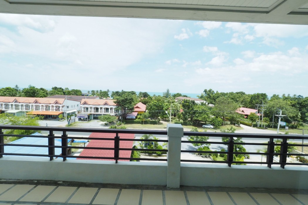 Sea Mountain Khanom Hotel 36/49
