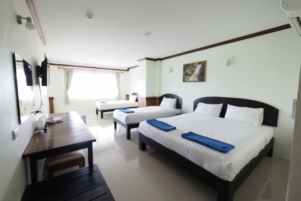 Sea Mountain Khanom Hotel 35/49