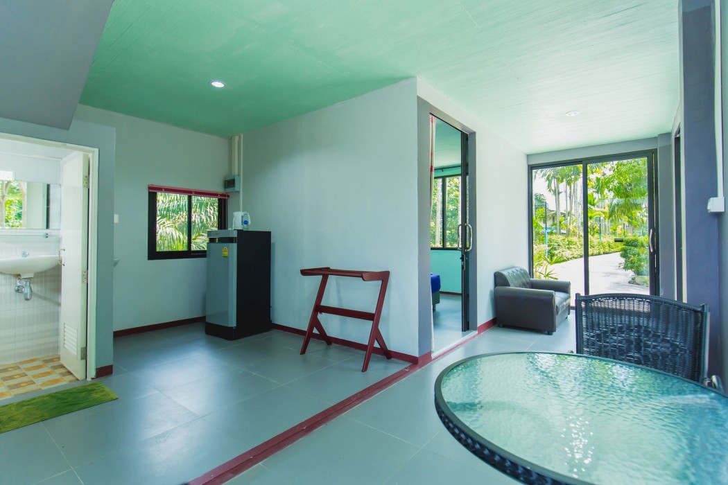 The Neenlawat Riverside 45/99