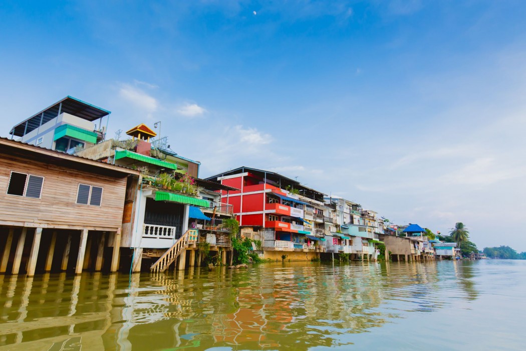 The Neenlawat Riverside 42/99