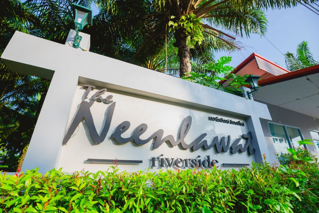 The Neenlawat Riverside 30/99