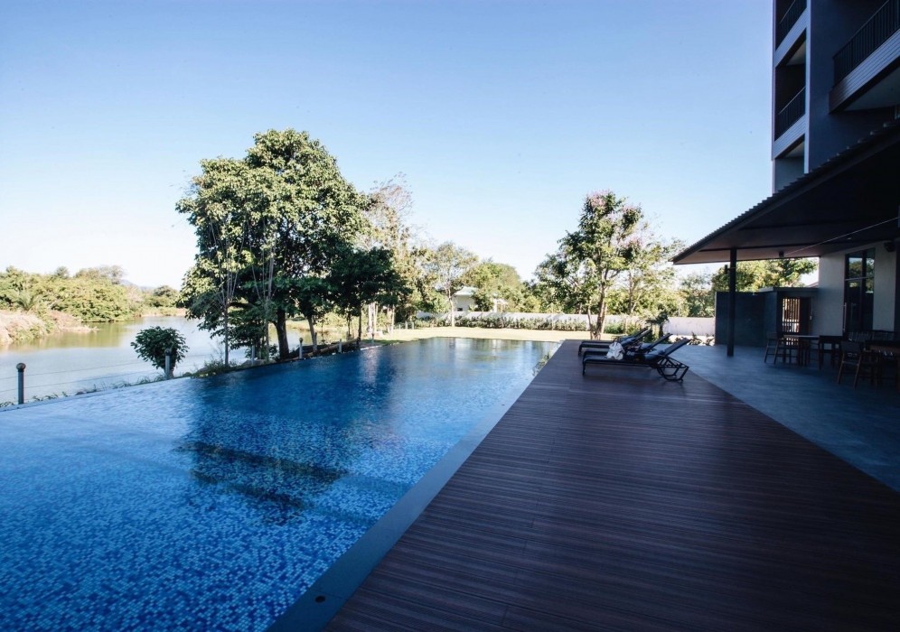 Riverawan Hotel 32/73