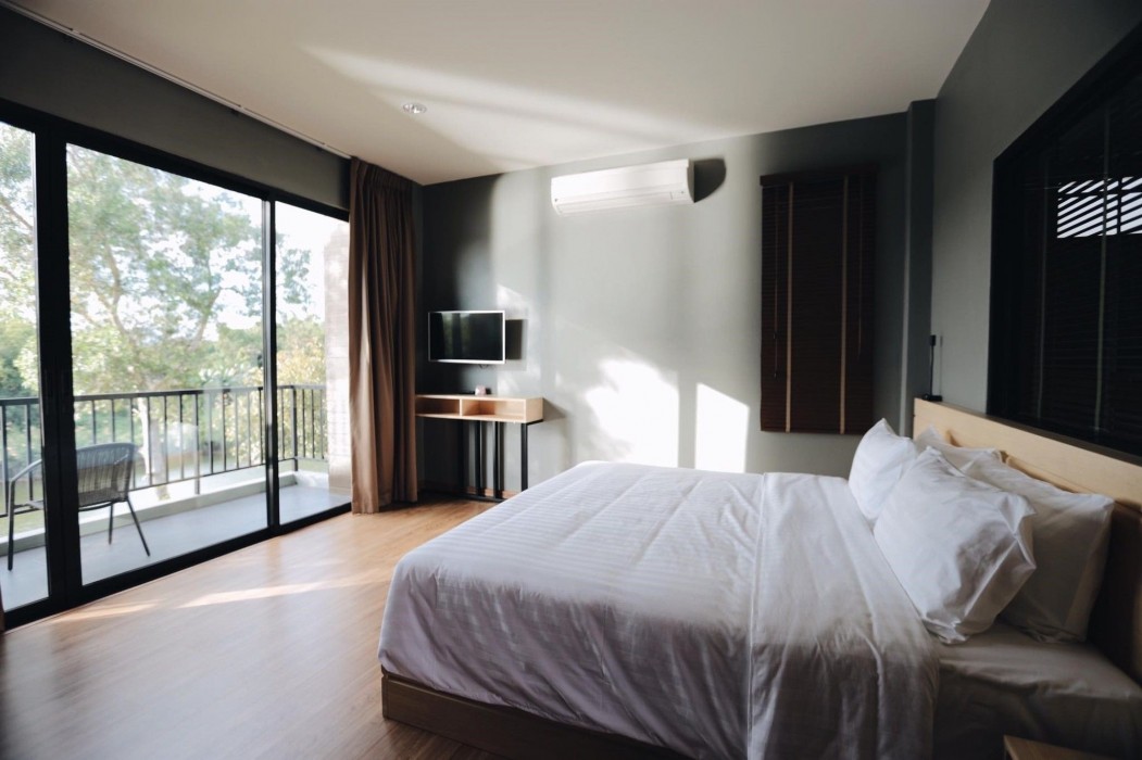 Riverawan Hotel 21/73