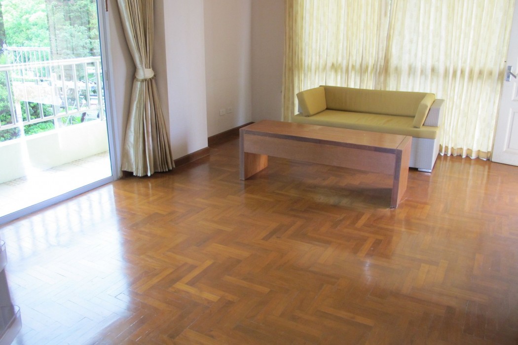 Chateau Vista Serviced Apartment 49/88