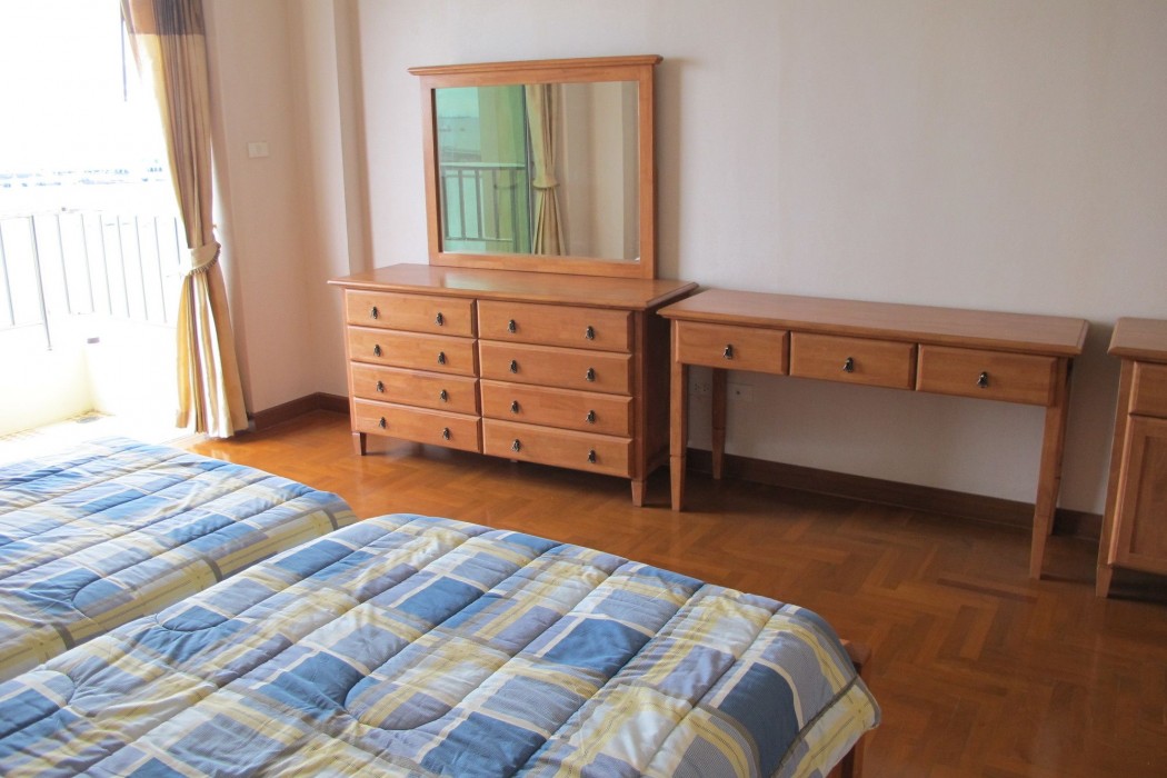 Chateau Vista Serviced Apartment 28/88