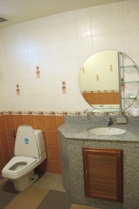 Chateau Vista Serviced Apartment 48/88