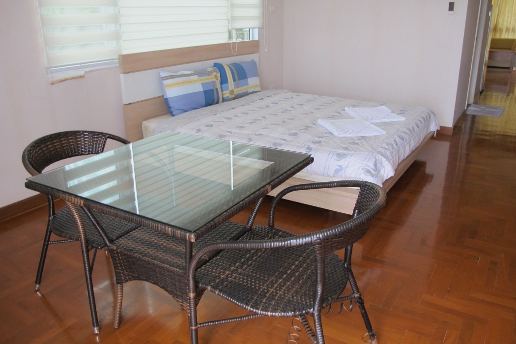 Chateau Vista Serviced Apartment 37/88