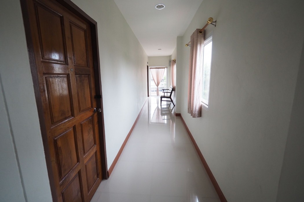 Sorn Waree Apartment 27/69