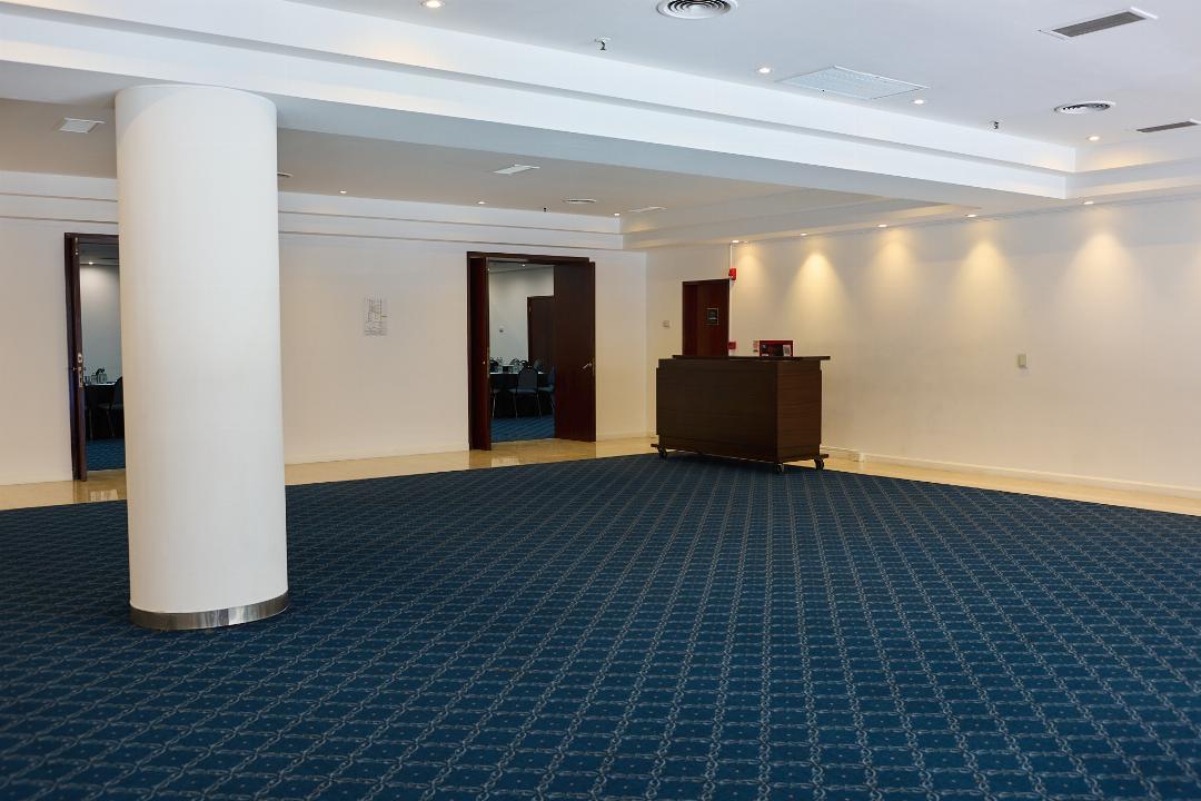 Dazzler By Wyndham Buenos Aires San Martin 21/67