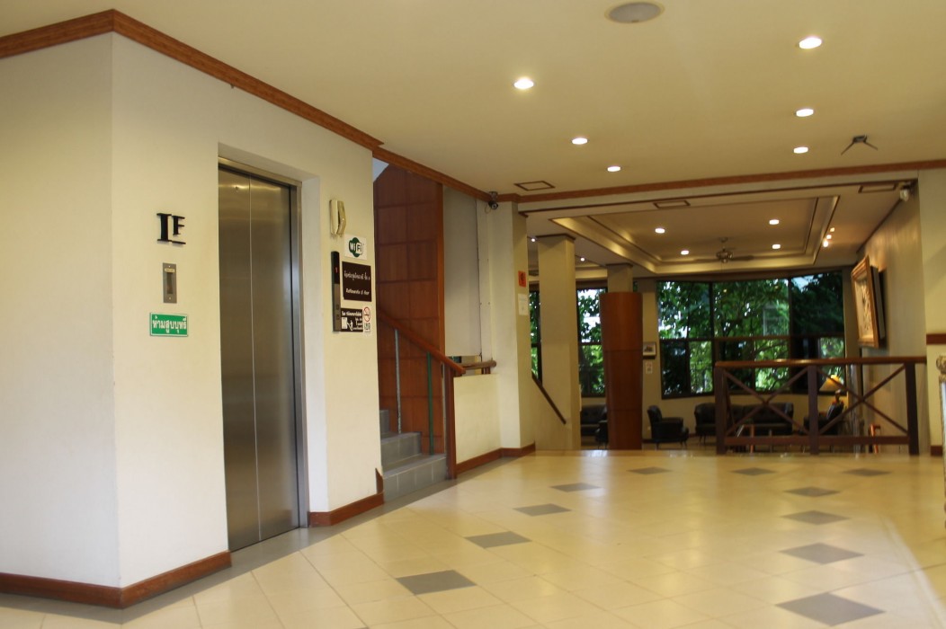 Rattana Park Hotel 26/98