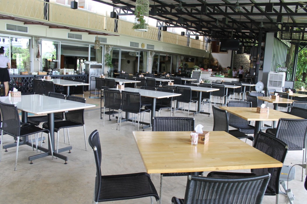 Rattana Park Hotel 55/98