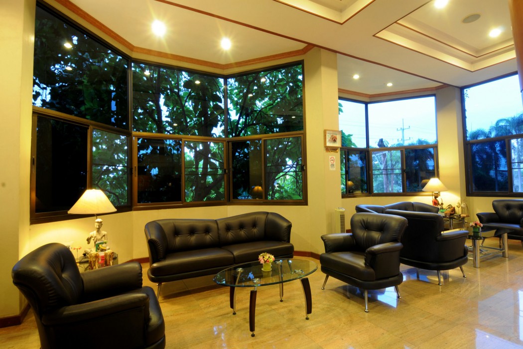 Rattana Park Hotel 62/98