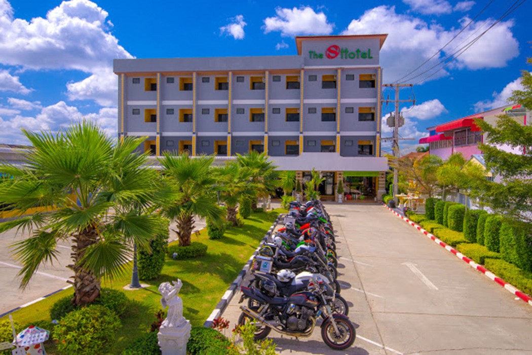 The S Hotel 65/82