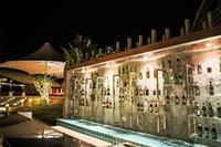 Blue Bay Resort 30/88