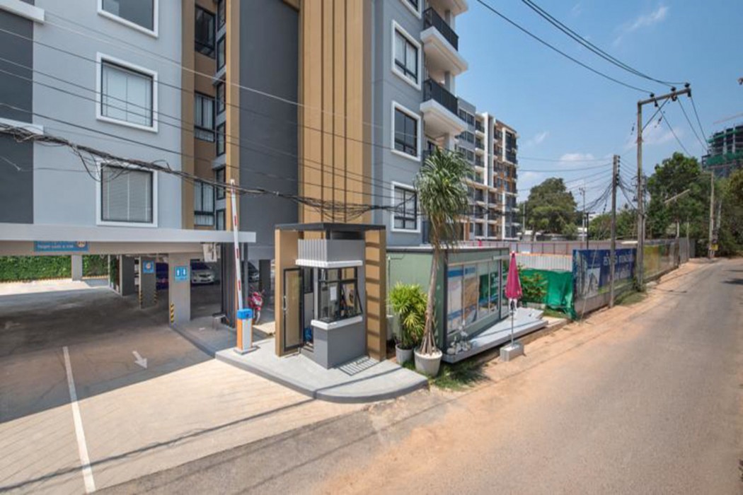 Capetown Sriracha Condo 31/39