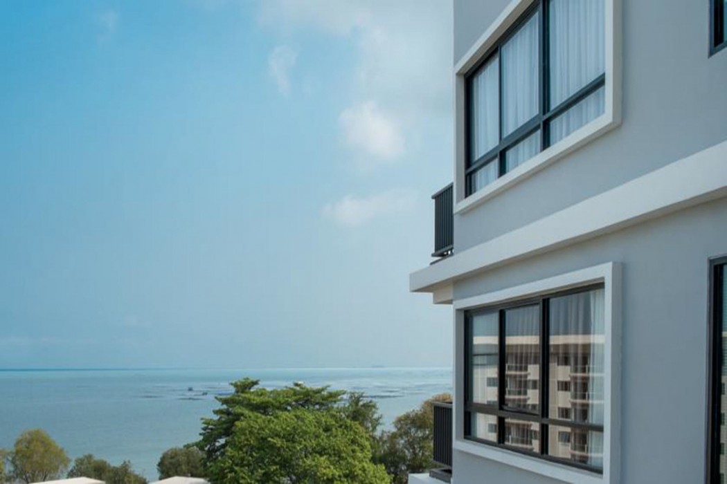 Capetown Sriracha Condo 18/39