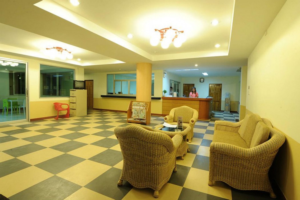 Trat Center Hotel 23/38