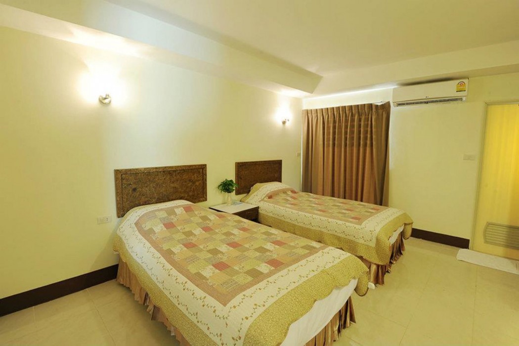 Trat Center Hotel 19/38