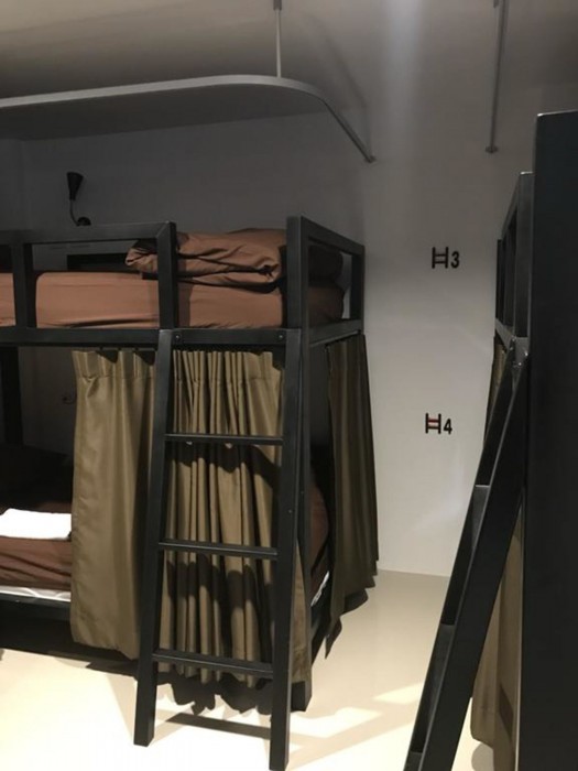 Litera Hostel Adults Only 12/71
