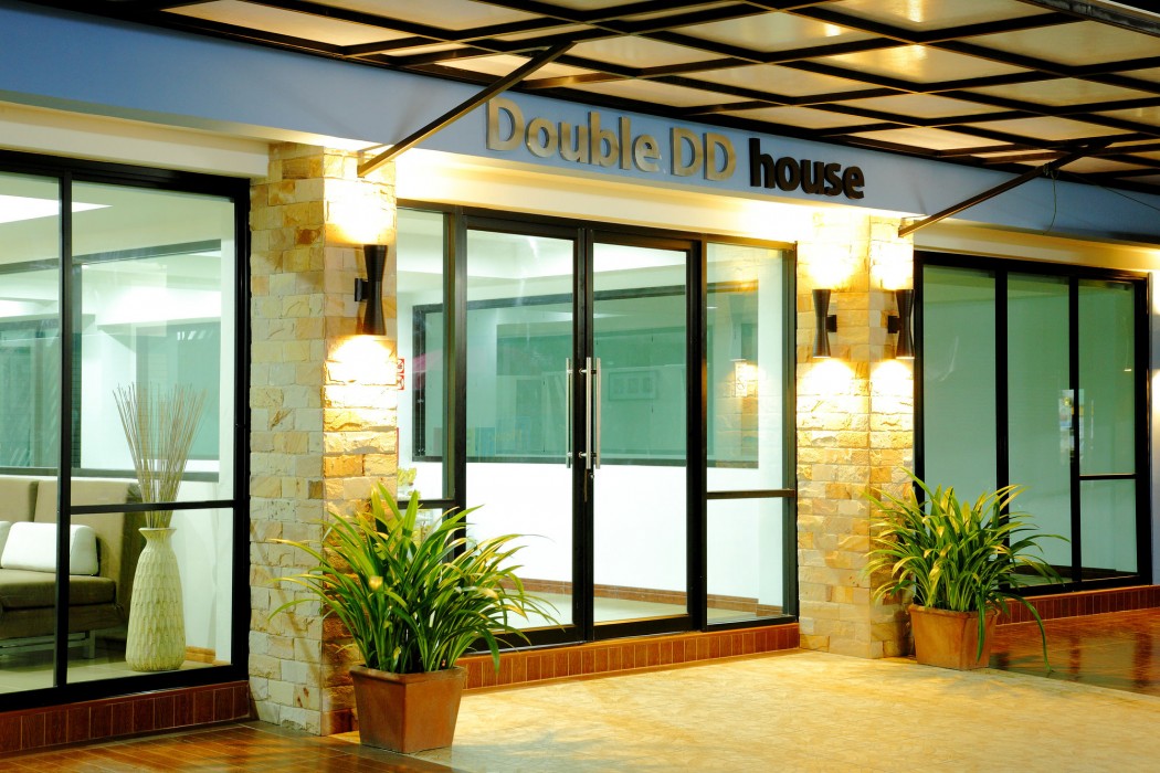 Double Dd House 20/50