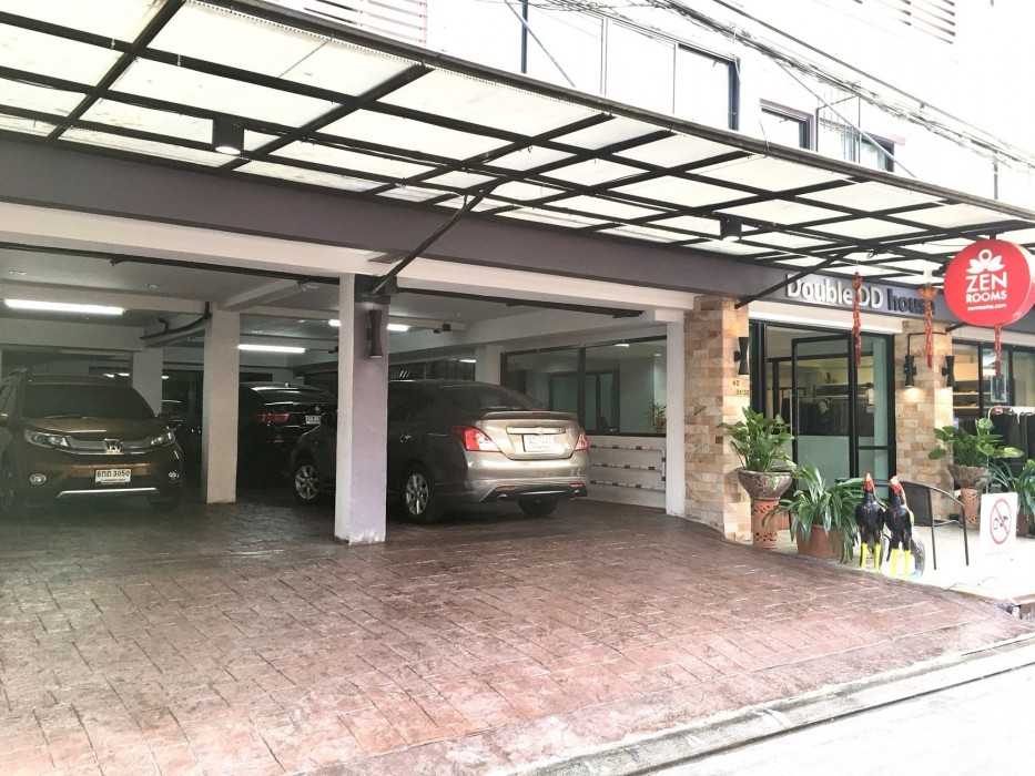 Double Dd House 33/50