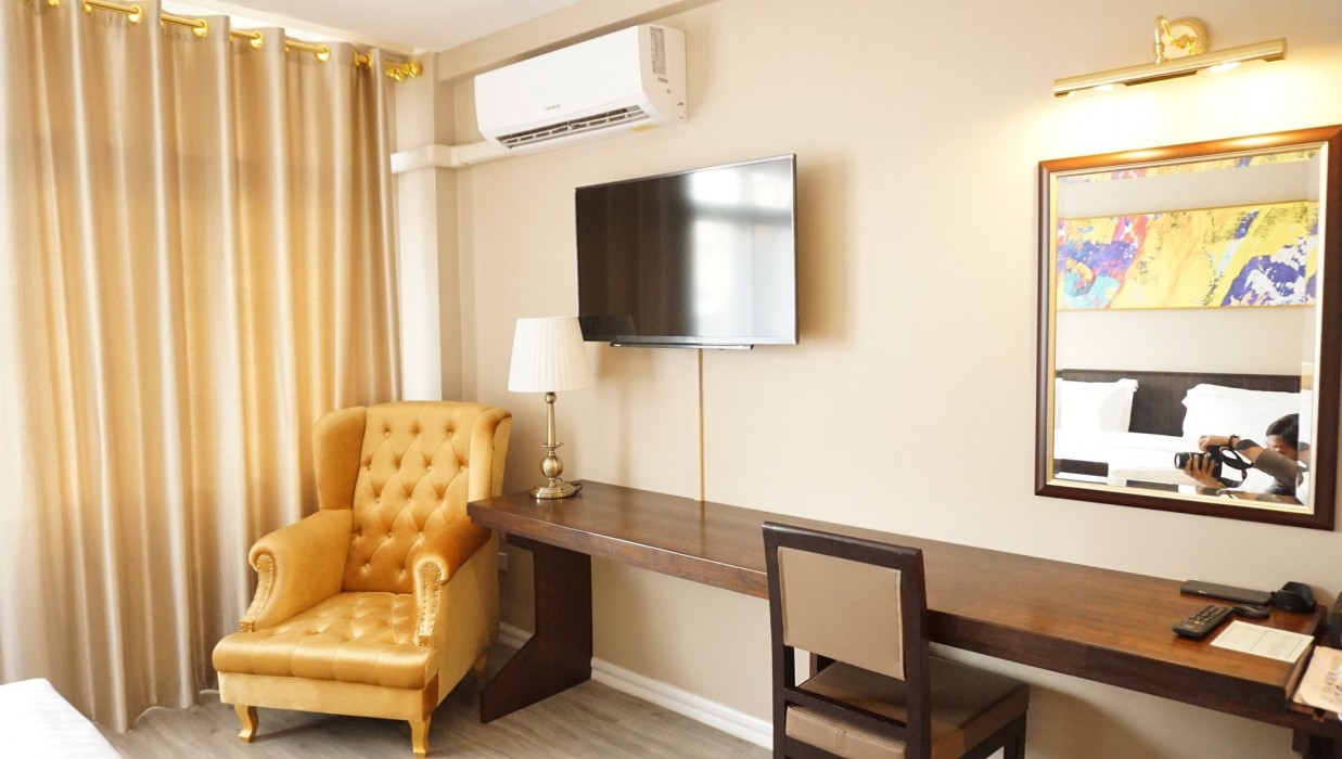 Taris Art Hotel Phrae 58/96