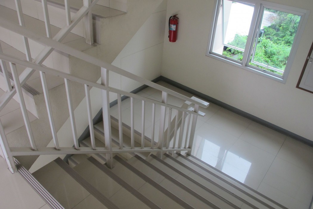 Ap Apartment 13/54