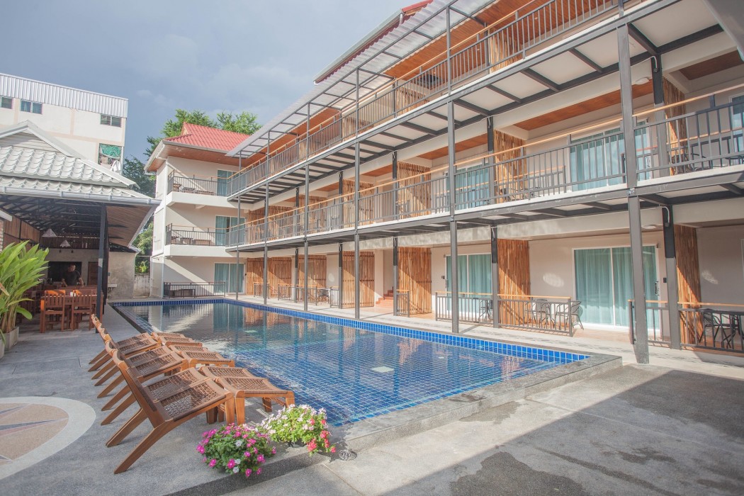 Celosia Chiang Mai 36/70