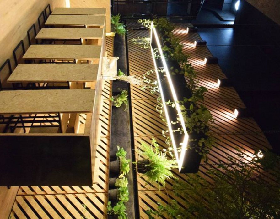 Hugger Hostel 26/58