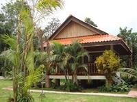 Nung House Bungalows Jungle Trekking 22/96