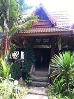 Nung House Bungalows Jungle Trekking 20/96