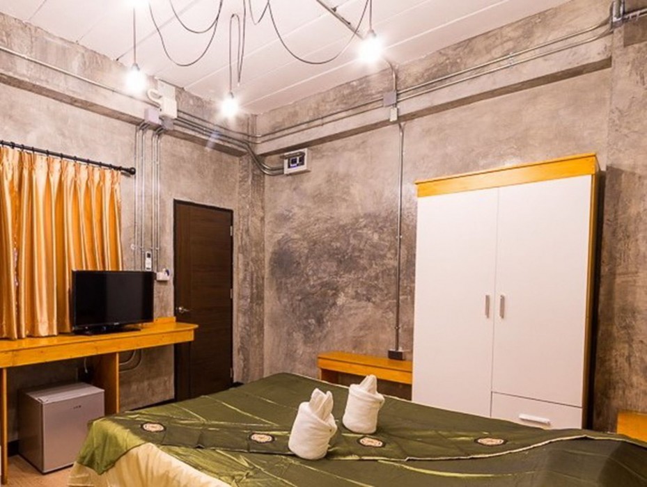 W Hostel 24/39