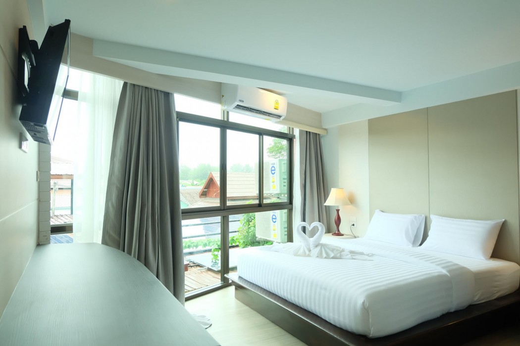 A Plus Deluxe Hotel 36/68