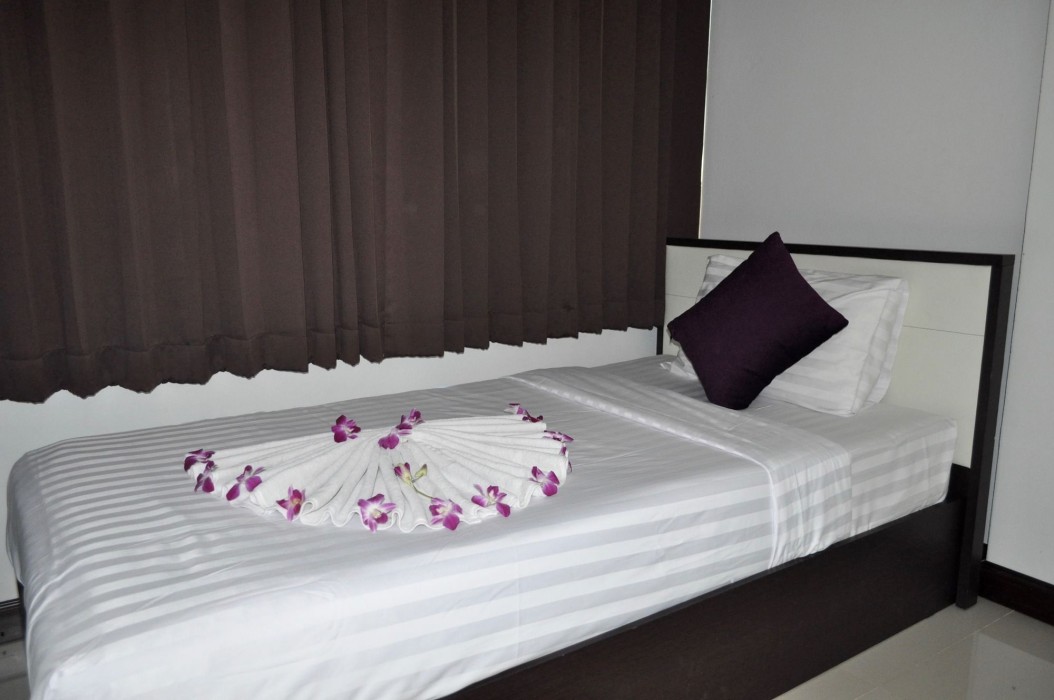 Buasri Boutique Patong 52/100