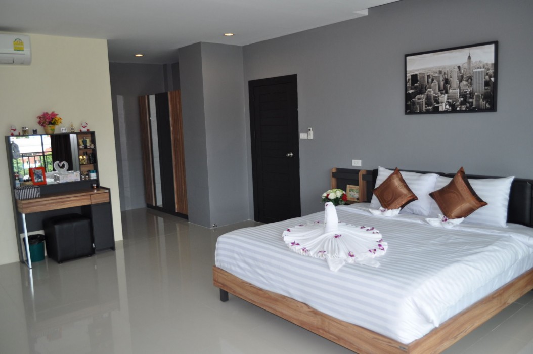 Buasri Boutique Patong 61/100