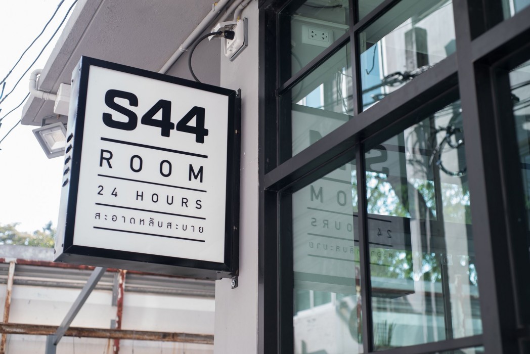 S44room 40/64