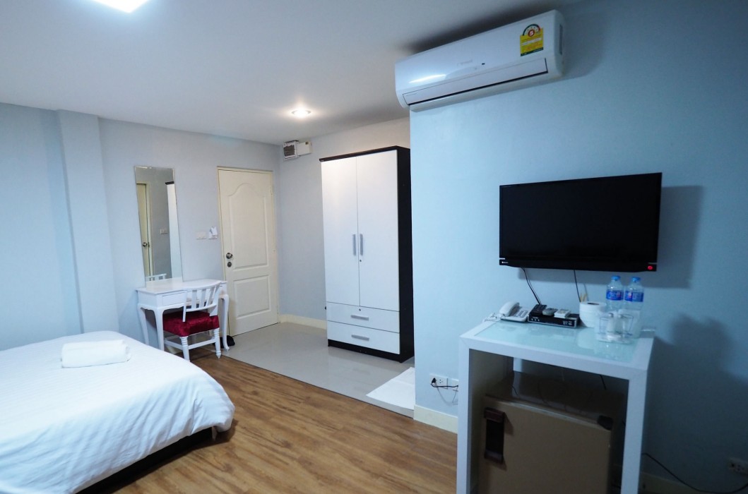 Tim Place Bts Phra Khanong 48/88