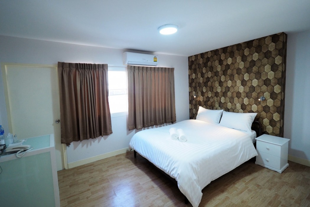 Tim Place Bts Phra Khanong 44/88