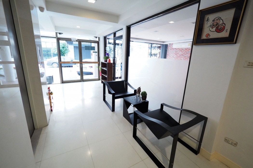 Tim Place Bts Phra Khanong 45/88