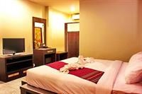 Peace Paradise Beach Resort 34/65