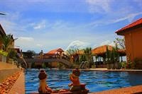Peace Paradise Beach Resort 45/65