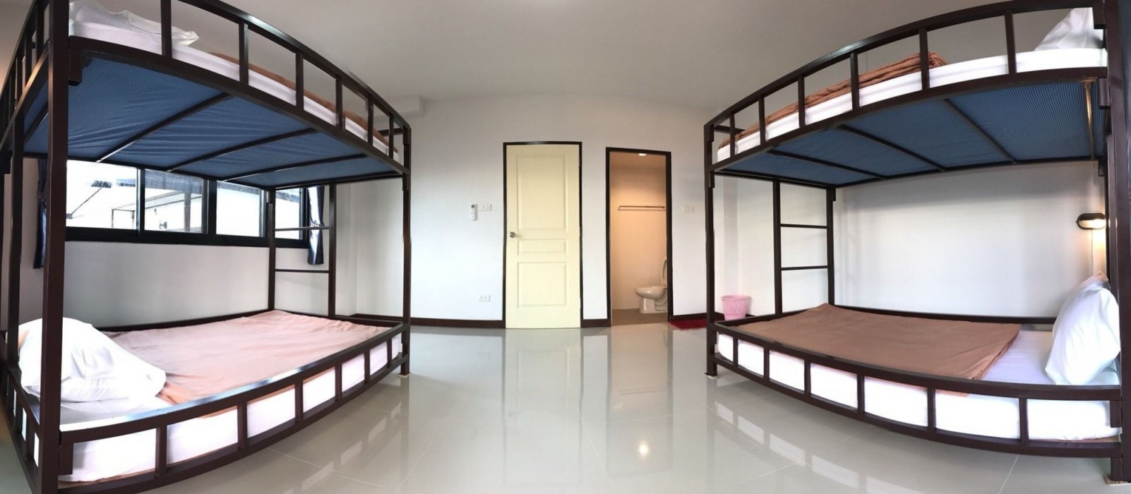 Baan Chaisri - Adults Only 8/23