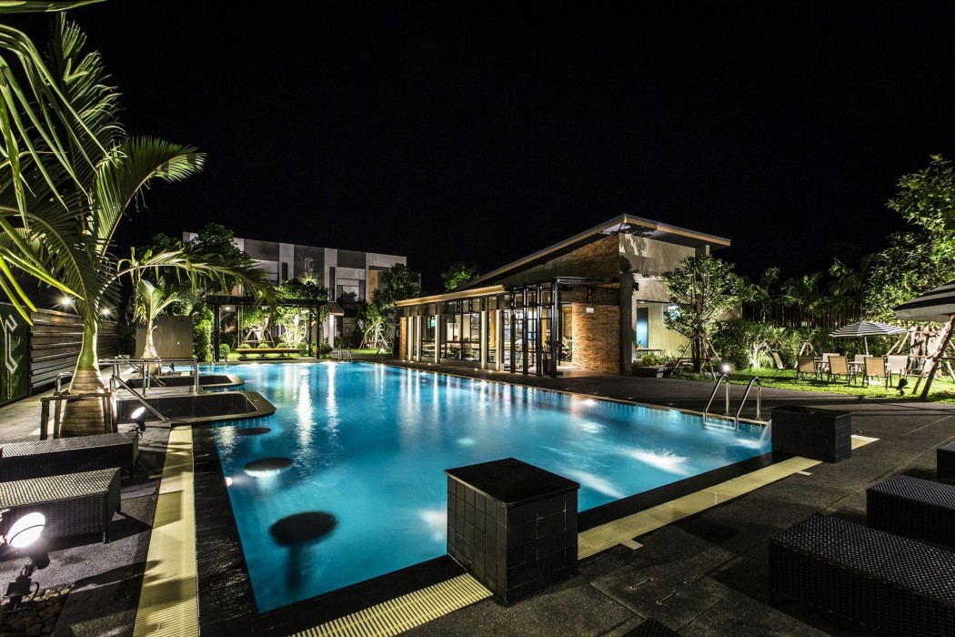Cresco Hotel Buriram 61/100
