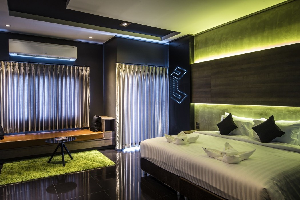 Cresco Hotel Buriram 50/100