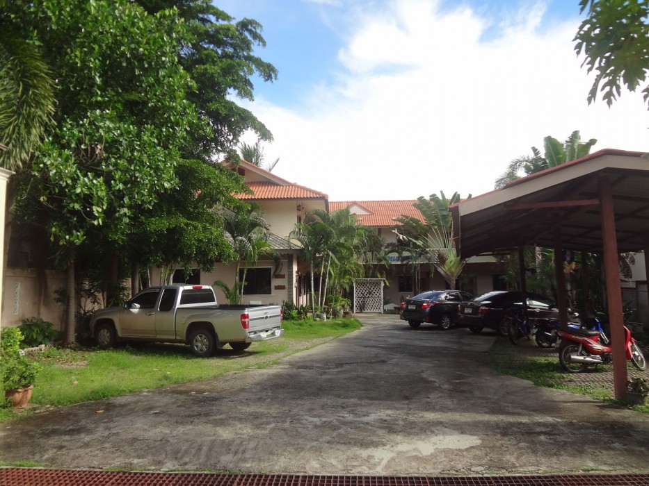 Baan Somtawin 11/53