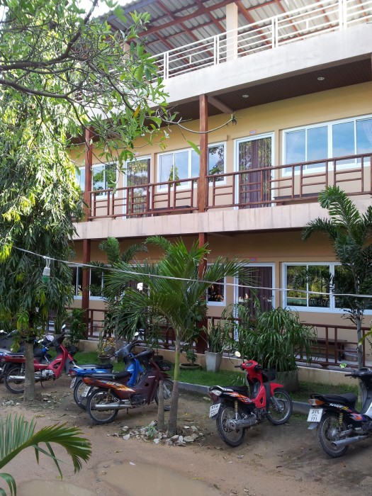 Silver Sands Beach Resort 65/100