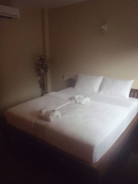 Silver Sands Beach Resort 32/100