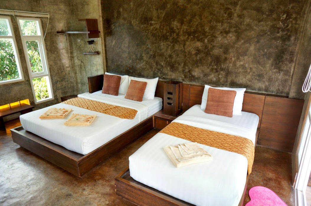 Silver Sands Beach Resort 44/100